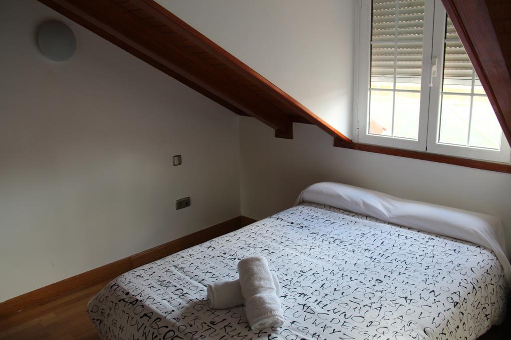 Apartamentos Good Stay Prado Madrid Szoba fotó