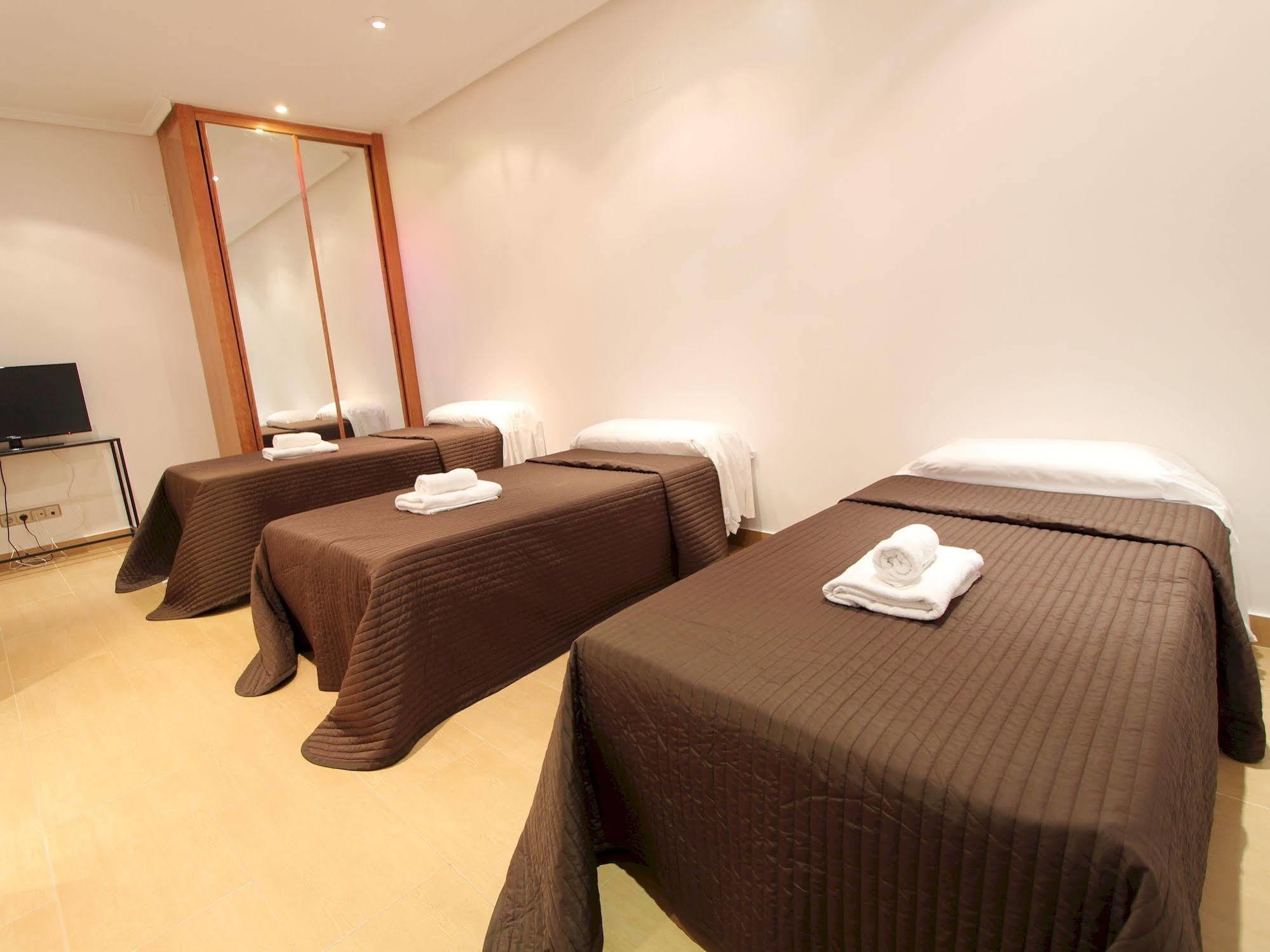 Apartamentos Good Stay Prado Madrid Kültér fotó